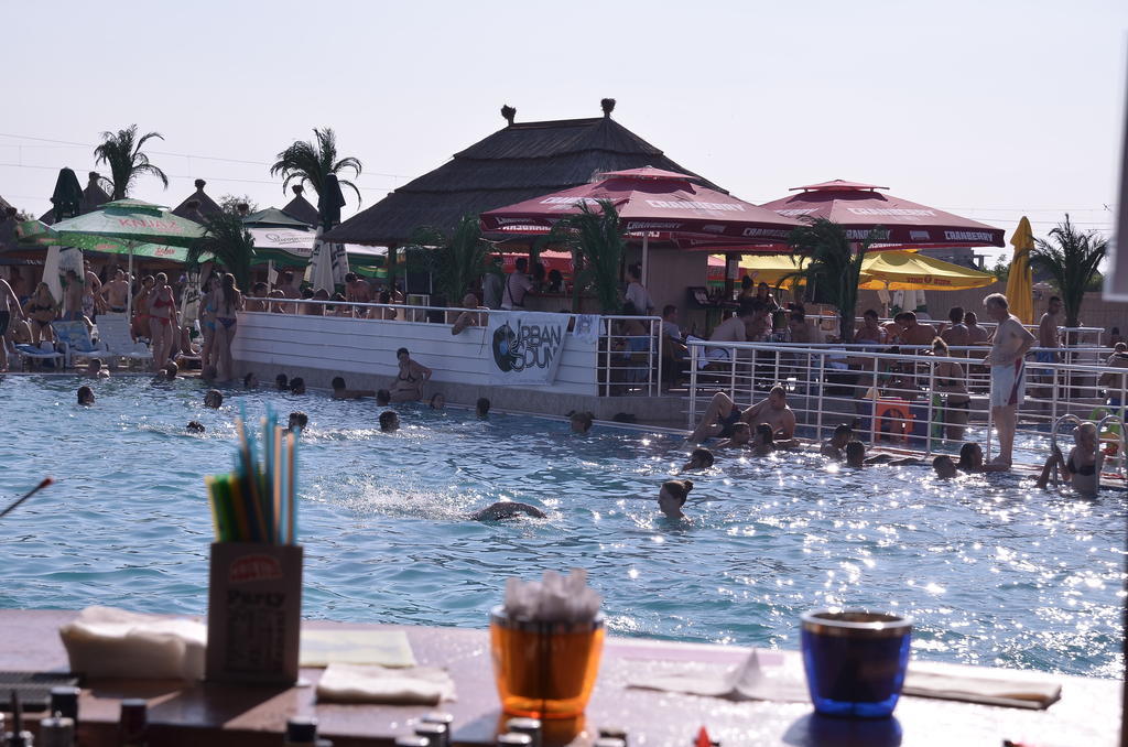 Kengur Resort Belgrado Esterno foto